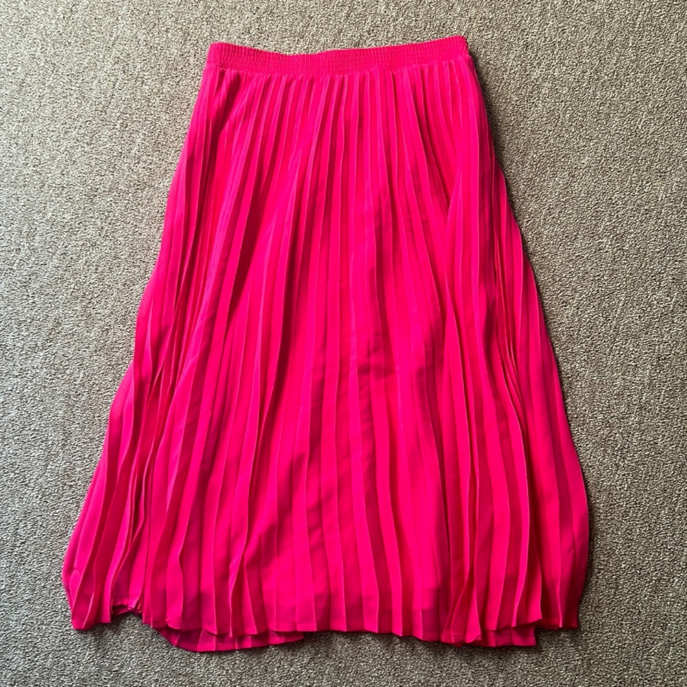 A New Day pleated hot pink midi skirt